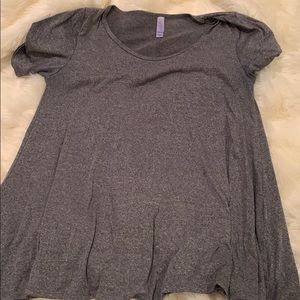 LulaRoe Heathered Gray Perfect Tee